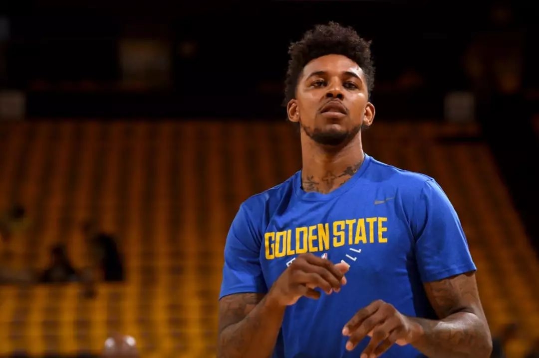 致马匹受惊 致马匹受惊